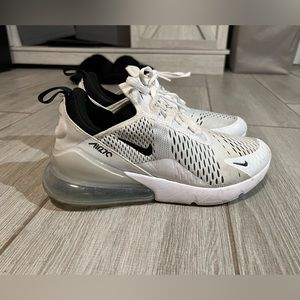Nike Air Max 270